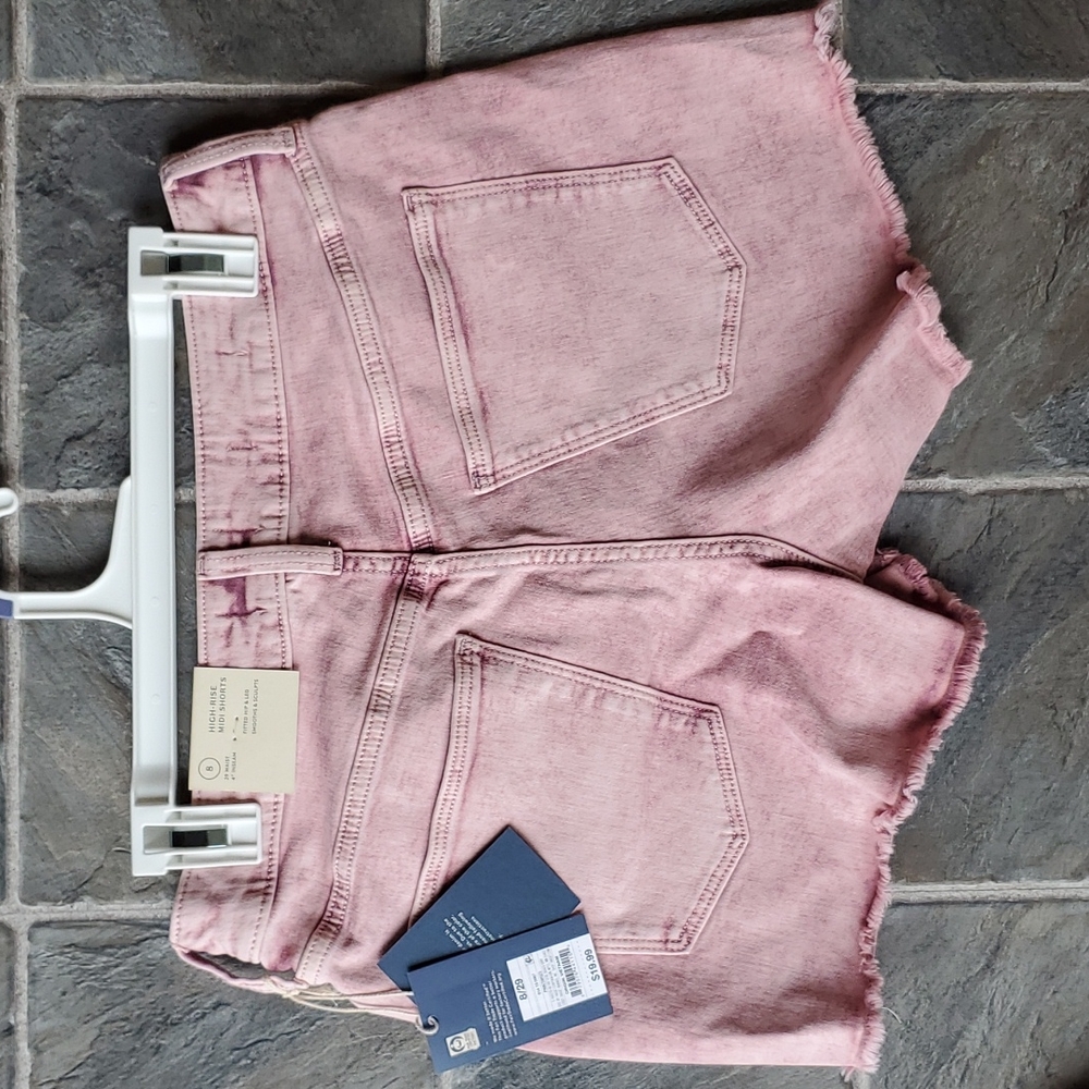 High Rise Midi Shorts - Picture 2 of 2